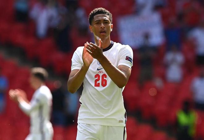 孔帕尼：阿尔特塔从瓜帅那学到的最多，相信他会赢得奖杯（孔帕尼：阿尔特塔从瓜帅获益最大，我相信他终会捧起冠军奖杯）