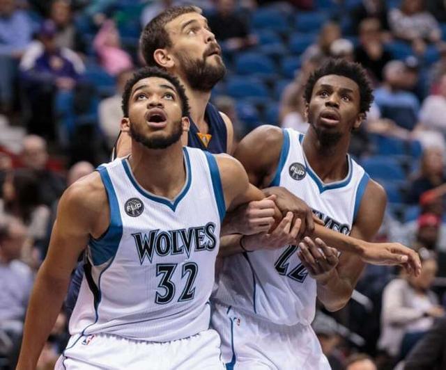 阿达尼：阿根廷并非世界杯夺冠最大热门；罗德里比佩德里重要（阿达尼：阿根廷不是世界杯头号夺冠热门，罗德里比佩德里更关键）