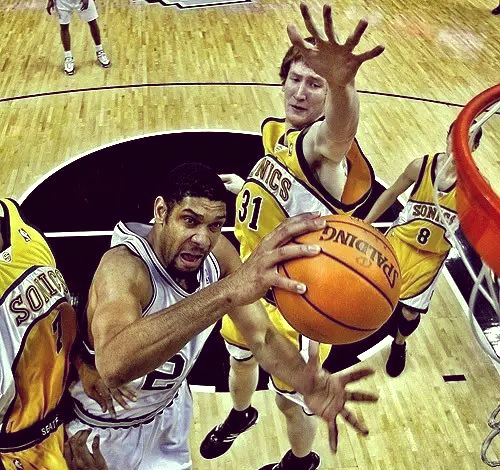 2-0胜韩国，熊猫杯实时积分榜中国U22登顶！（中国U22 2-0力克韩国，熊猫杯即时积分榜登顶）