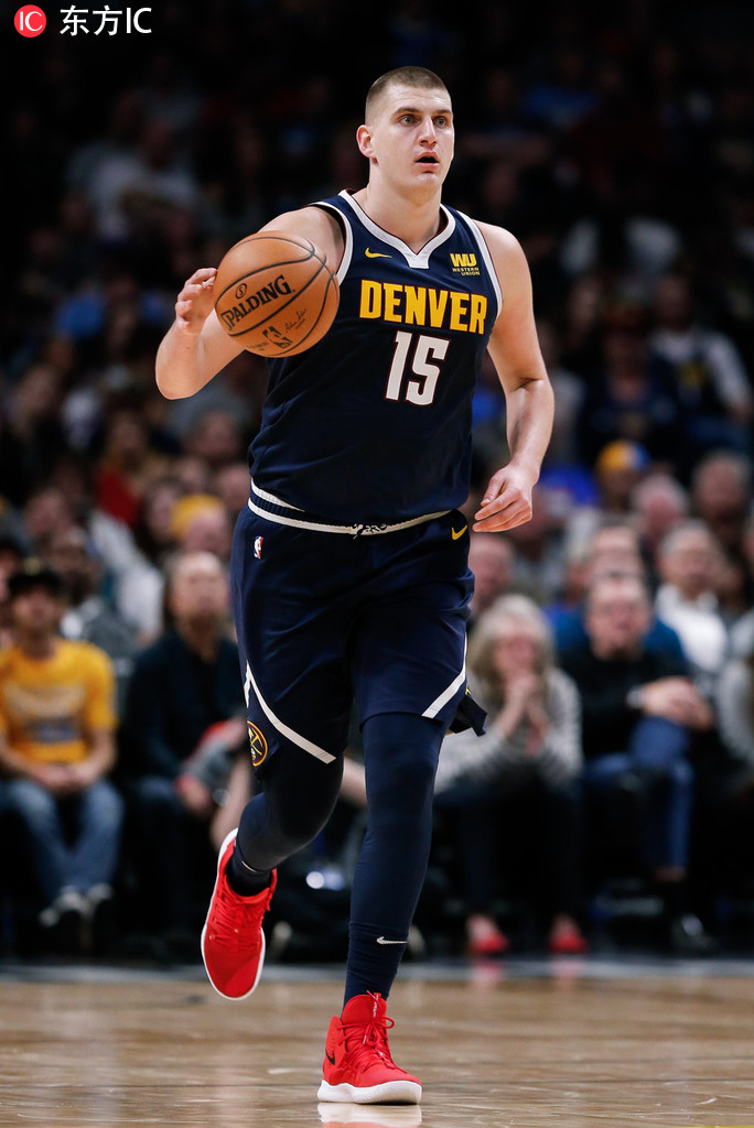 斯洛特：萨拉赫一直对俱乐部和队友很重要，队友有事不会愉快（斯洛特：萨拉赫始终是俱乐部和更衣室的关键，队友有事总难言愉快）