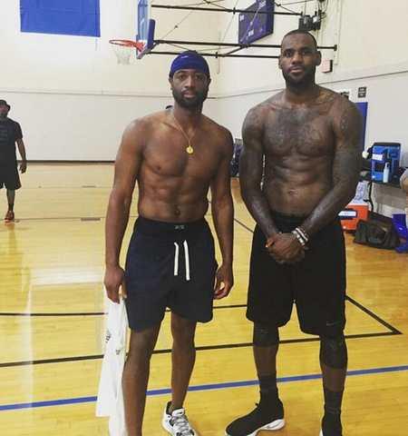 塞尔维亚队强势冲冠（塞尔维亚队剑指冠军）