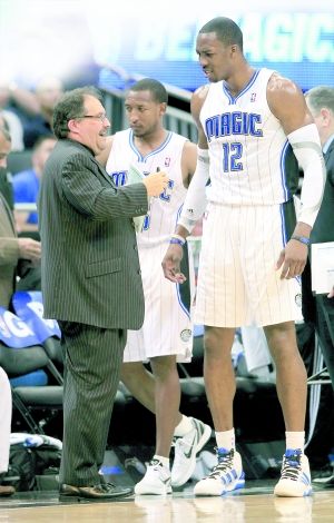 谁的手最稳？敬请收看周六晚7点（英国时间）在N5频道播出的完整节目（稳手之战一触即发：周六英国时间晚7点锁定N5频道看完整版）